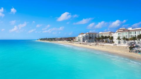 calm aqua water on the shore of playa del carmen in cancun